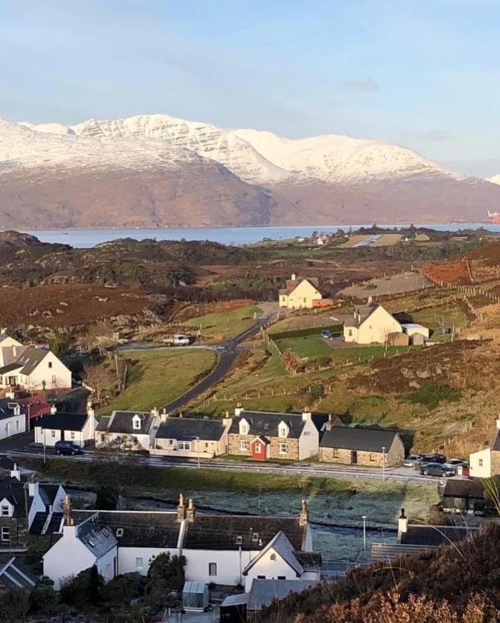 Duirinish Pods With Private Hot Tubs And Duirinish Bothy With No Hot Tub Villa Plockton Exterior photo